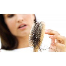 برای جلوگیری از ریزش مو چه باید خورد